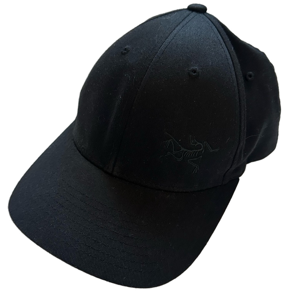 Arc’teryx Small Bird Classic Flexfit Ball Cap Black Hat
